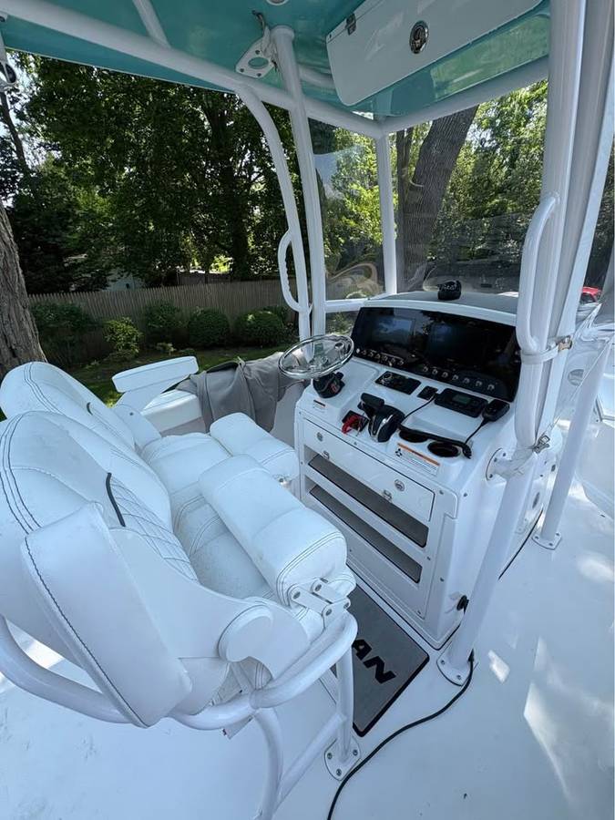 2023 Sportsman 232 Open Ultra Platinum