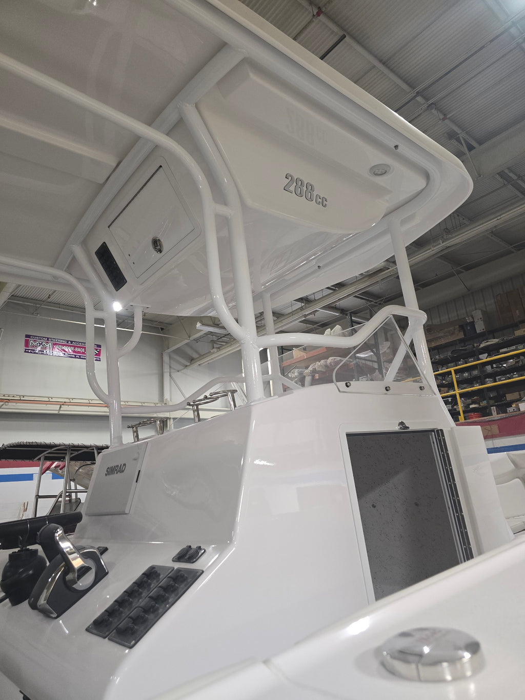 Hustler 288 Center Console Twin 300hp Mercury Outboards 2025