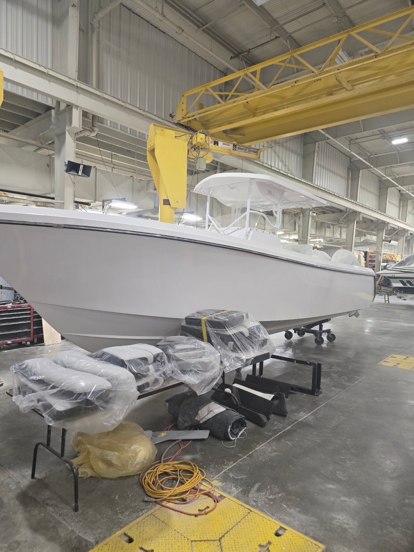 Hustler 288 Center Console Twin 300hp Mercury Outboards 2025